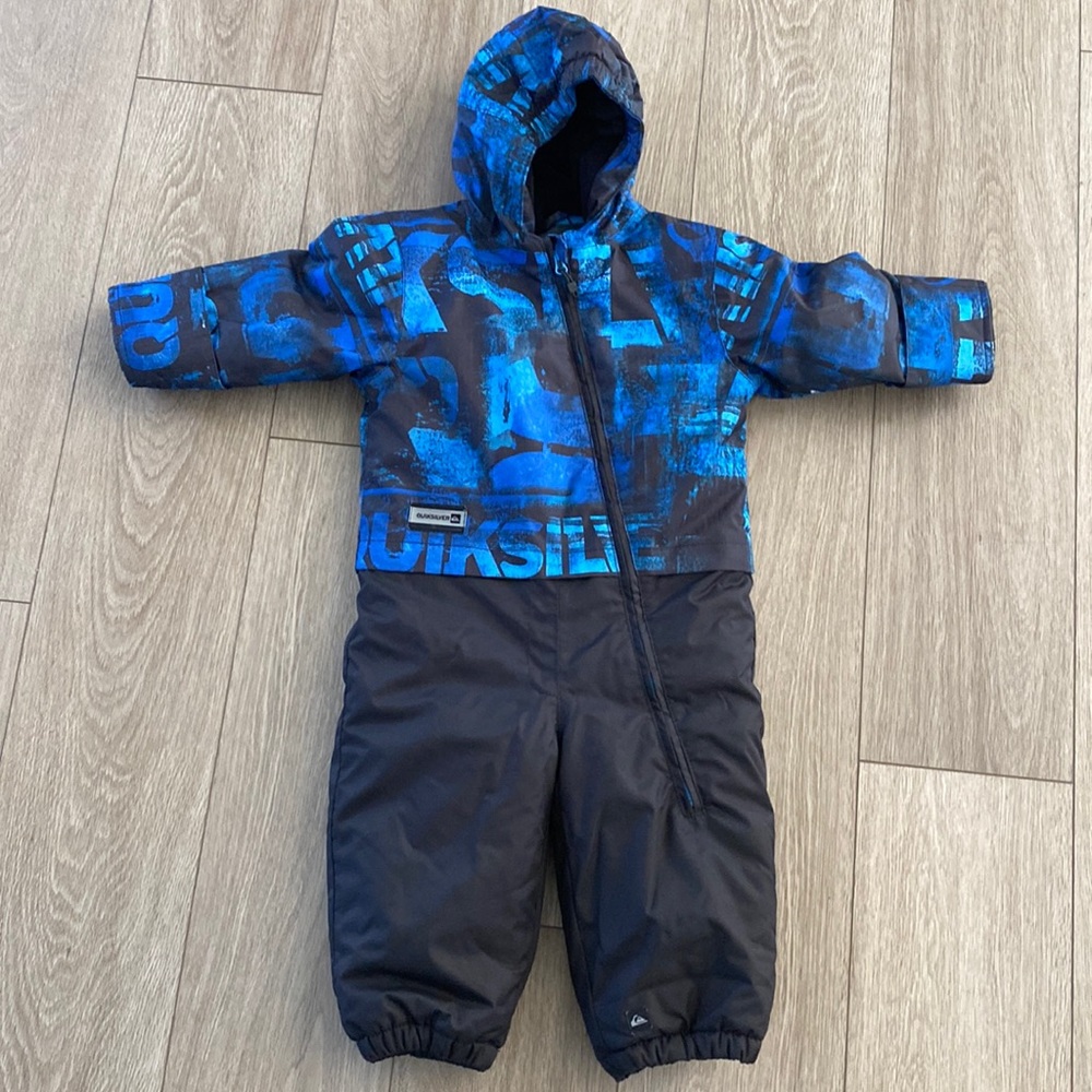 Quiksilver boys snowsuit utility collection size 18 months